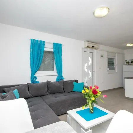 Villa Ivan Trogir Exterior photo